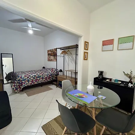 Studio Rio Leblon 1 - 1 Quarto Com 1 Cama De Casal E 1 Puf Cama Casal